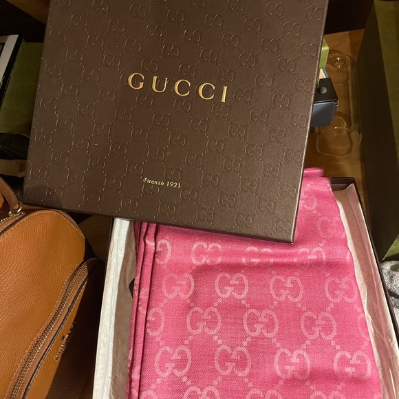 Gucci GG silk/wool scarf pink - Picture 4 of 6